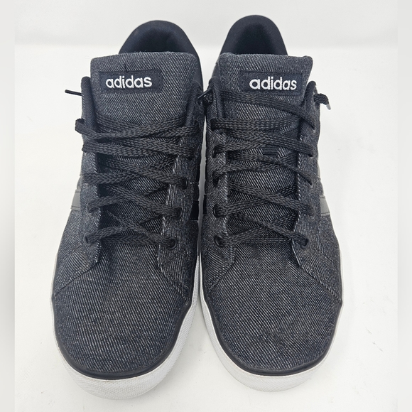 **$OLD**Adidas Men's Neo Cloudfoam Footbed Size 9 or Women's 10 - Picture 2 of 9